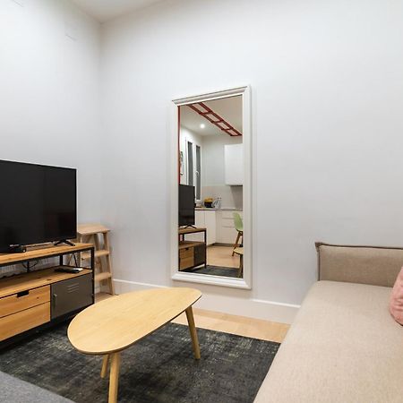 Cozy And Central-1Bd 1Bth- Cortes Apartment Madrid Ngoại thất bức ảnh