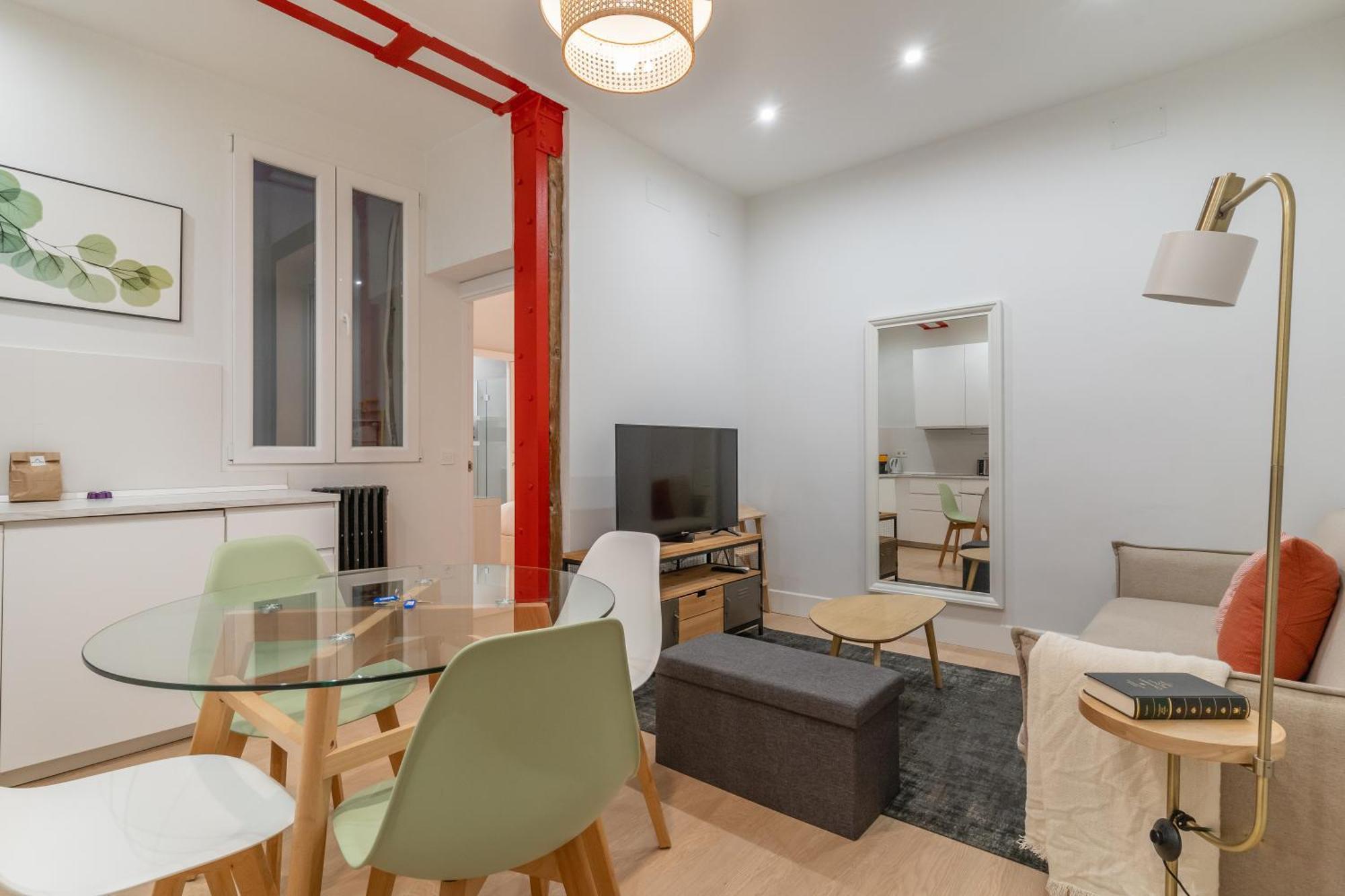 Cozy And Central-1Bd 1Bth- Cortes Apartment Madrid Ngoại thất bức ảnh