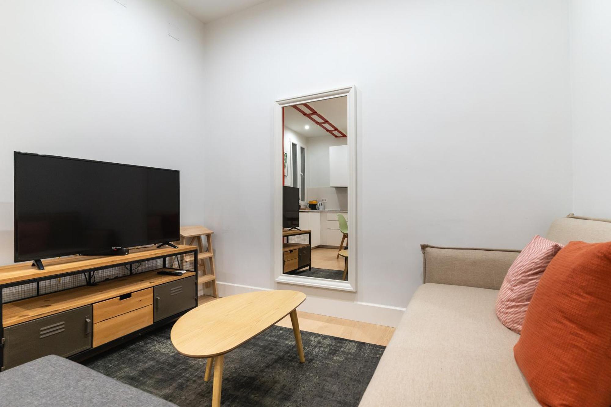 Cozy And Central-1Bd 1Bth- Cortes Apartment Madrid Ngoại thất bức ảnh