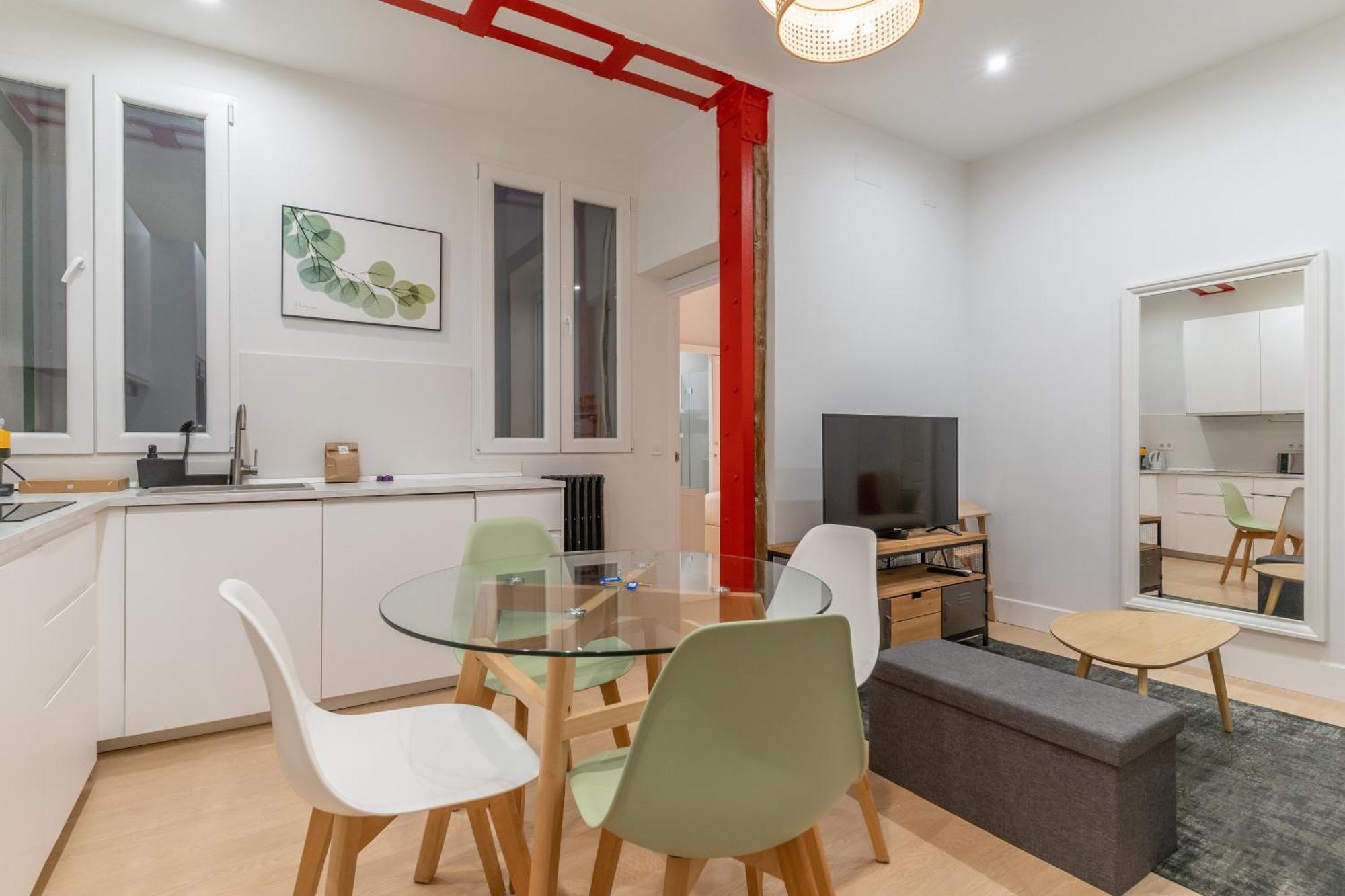 Cozy And Central-1Bd 1Bth- Cortes Apartment Madrid Ngoại thất bức ảnh